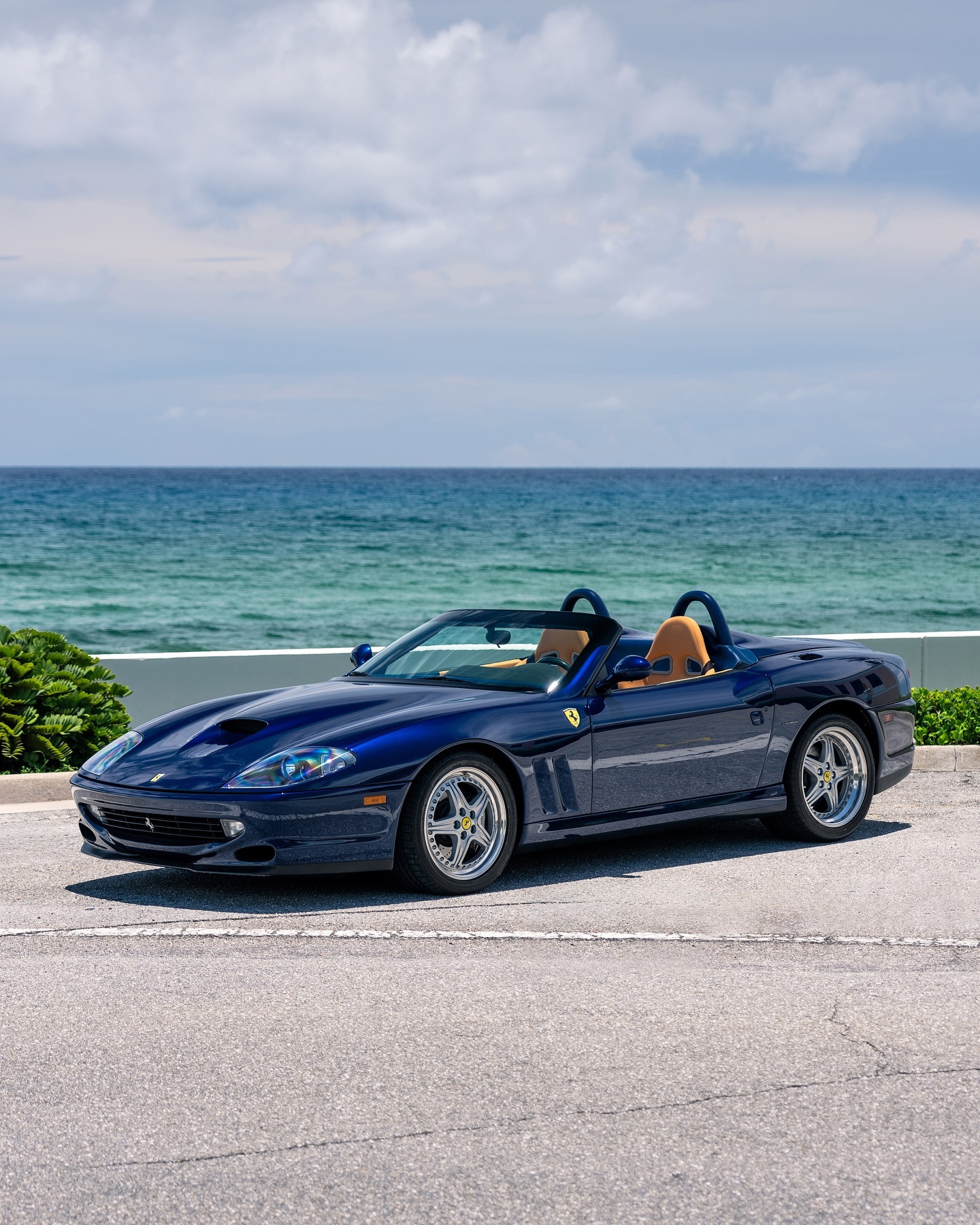 Ferrari550Barchetta法拉利只要不把软顶扣上，这就是极致的