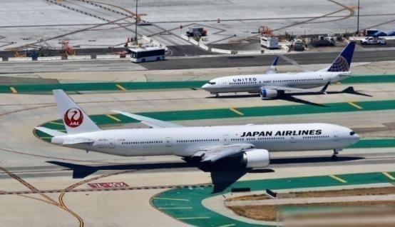 有人曾提出建议：中国可以参考俄罗斯的做法，不允许日本民航航飞机过境。要是