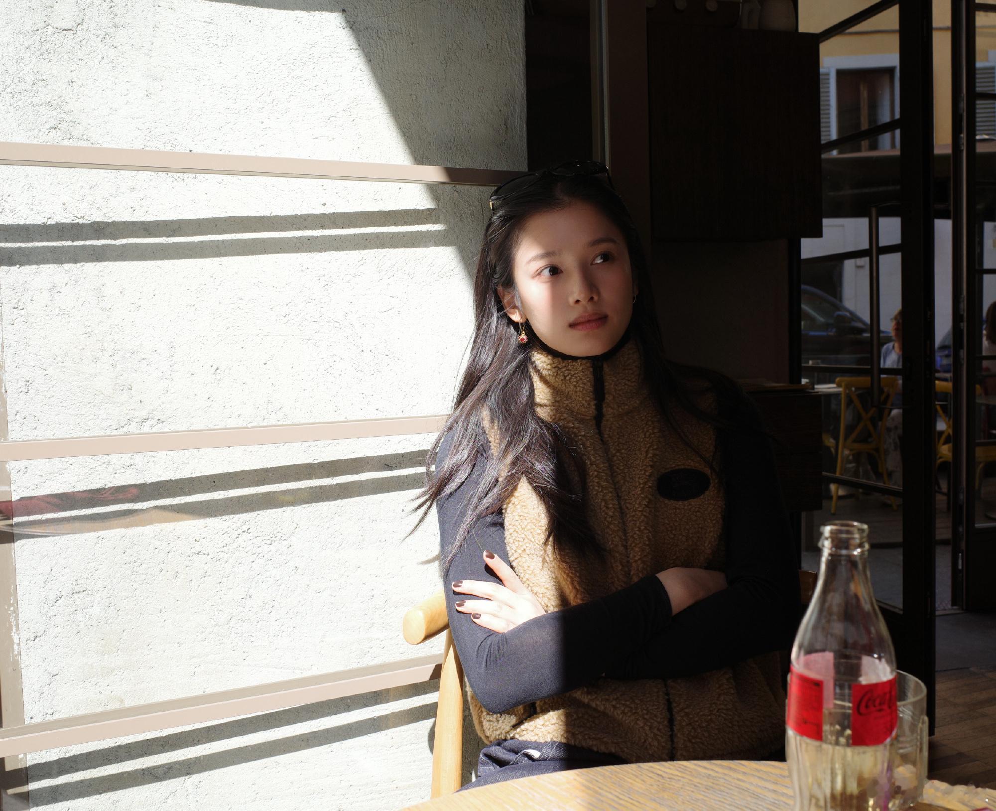 张婧仪旅行朋友圈更新好舒服～​​​