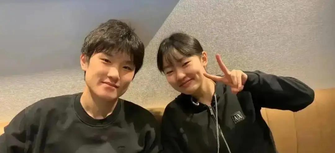 违约金砸掉2亿日元，张本智和连夜跑路日本T联赛把赛程改来改去，球员像陀螺被