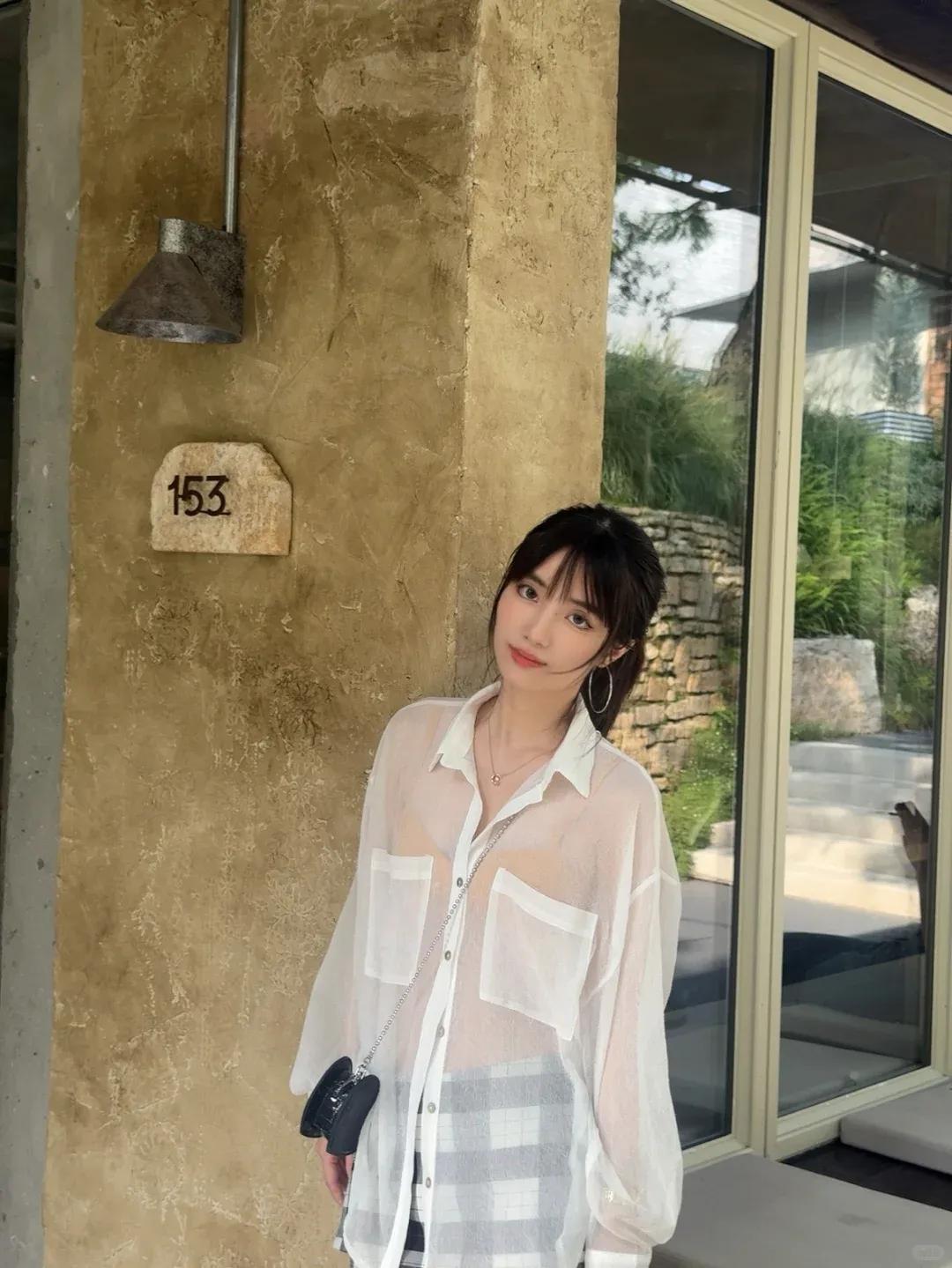 如果吻她一下会穷三年，但你愿意吗