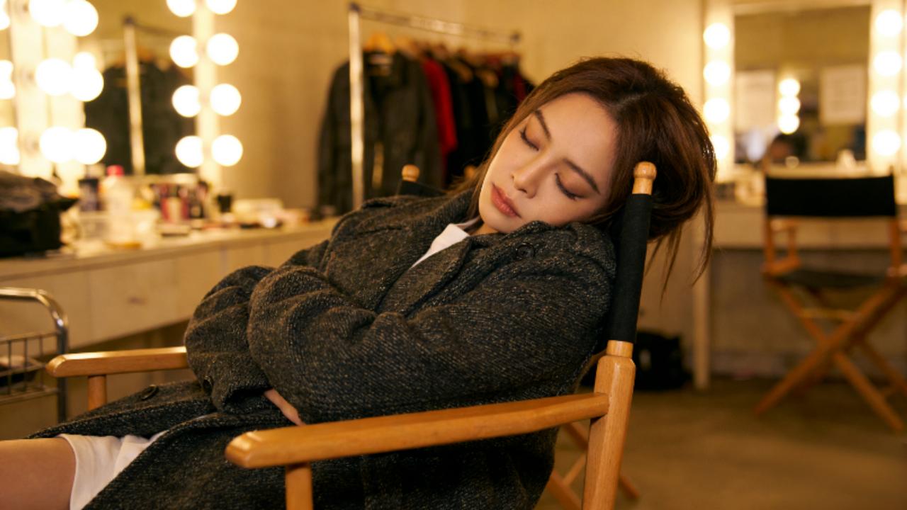 舞台杀疯了！蔡依林演唱会前困到秒睡15分钟，9亿舞美背后是极致敬业2026