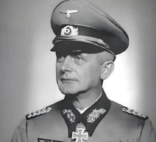 当年，全面抗战爆发之前，蒋介石曾经问过他的德国军事总顾问法肯豪森：如果中日开战，