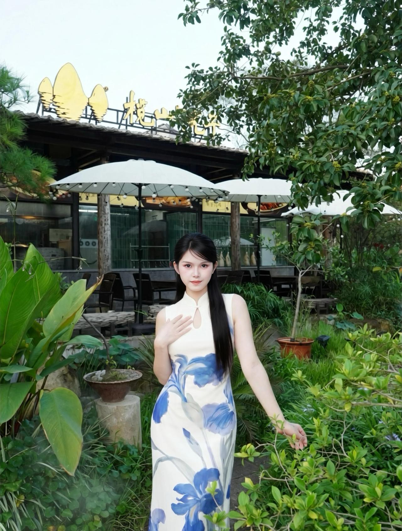 闹市寻雅，广州中式庭院餐厅太绝了谁能想到广州闹市藏着一座宋风庭院私宴，不必奔赴