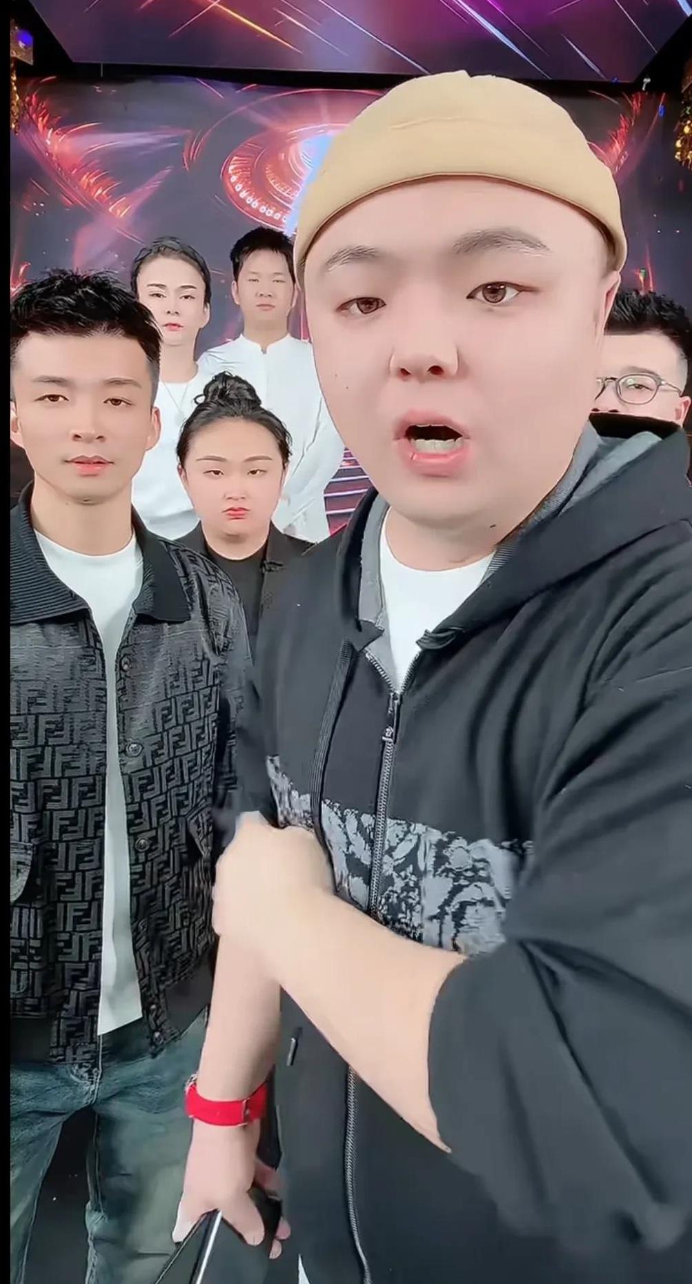月亮哥替合伙人太原老葛回应刘二狗伽柏，希望以后谁也不提谁，我们的目标也不是他们，