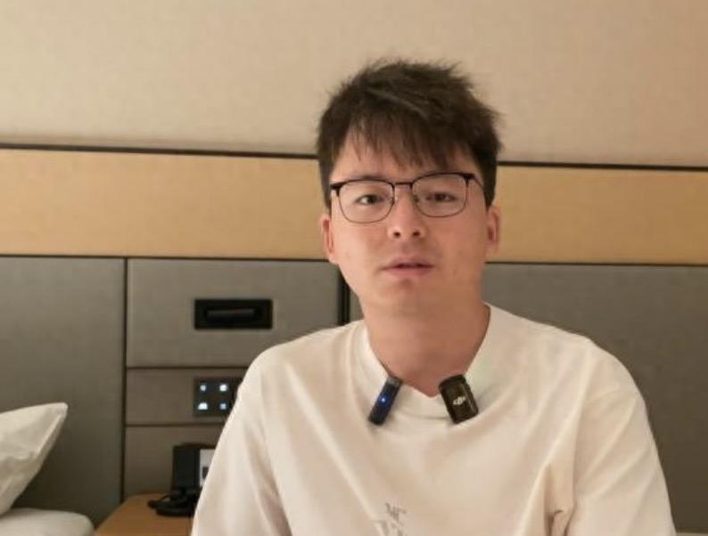 成都地铁诬陷偷拍案今日开庭，一审败诉的追风小叶，二审到底会不会翻盘呢？我只能说