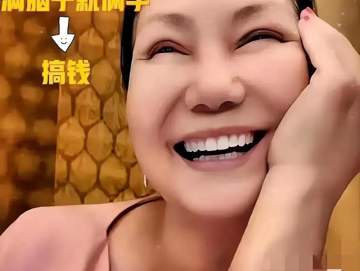 汪小菲就是揣着明白装糊涂，S妈那是真的想看孩子吗？小心思就差写脸上了，一会让汪小