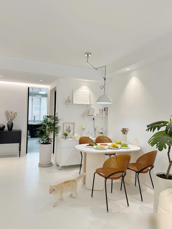 浙江夫妻拒绝“过度装修”，99m²的家装得干净又清爽，高级感十足现在不少人装