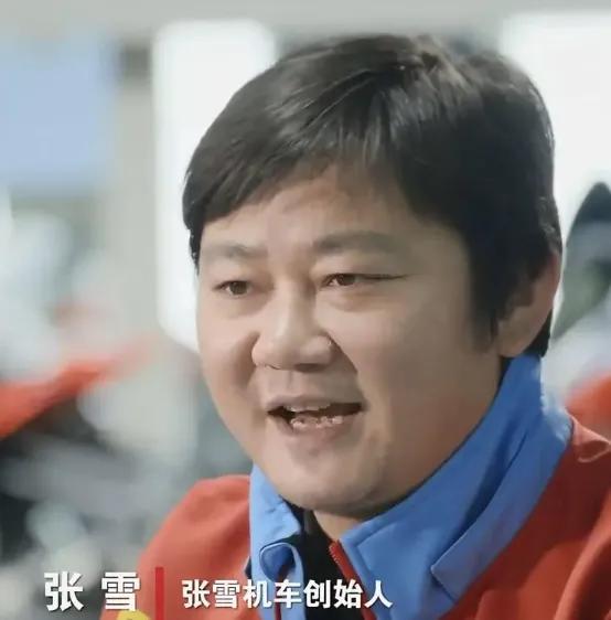 39岁张雪非要骑摩托飞长江，网友跪求！大哥咱别玩命了！刚在葡萄牙把世界冠军奖