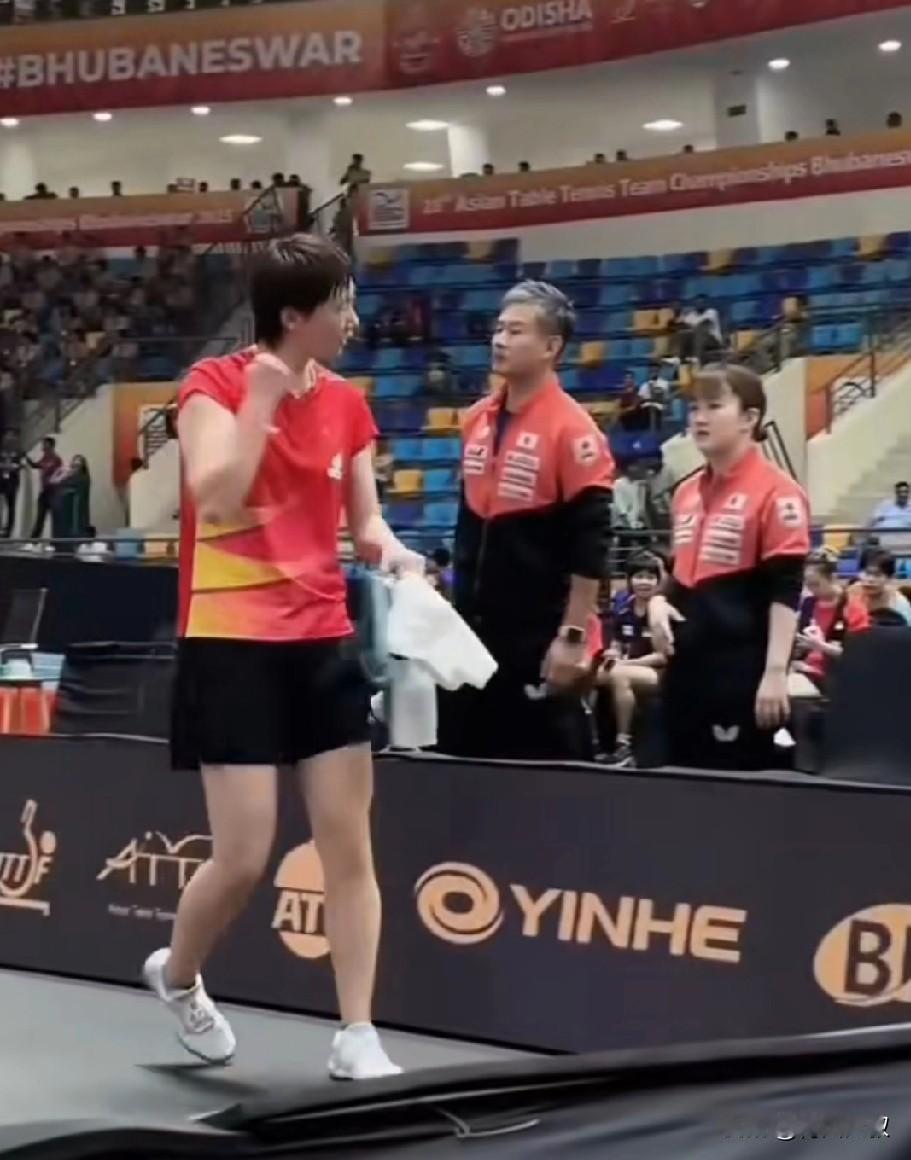 没想到鳗鱼这么霸气！中国大满贯，鳗鱼3:2险胜桥本帆乃香。这次桥本带着新