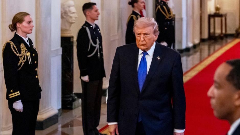 伊朗权力交接落定，美国猝不及防！千算万算，没算到反美领袖掌权中东这地方，从来