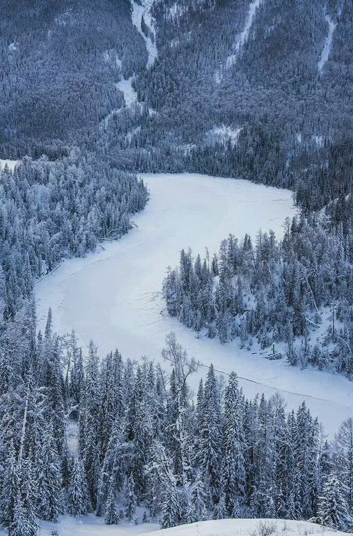 新疆·喀纳斯的寒冬，让人心驰神往。