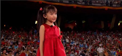 张艺谋这辈子最放不下的遗憾，大概就是2008年北京奥运会上用了林妙可——多年