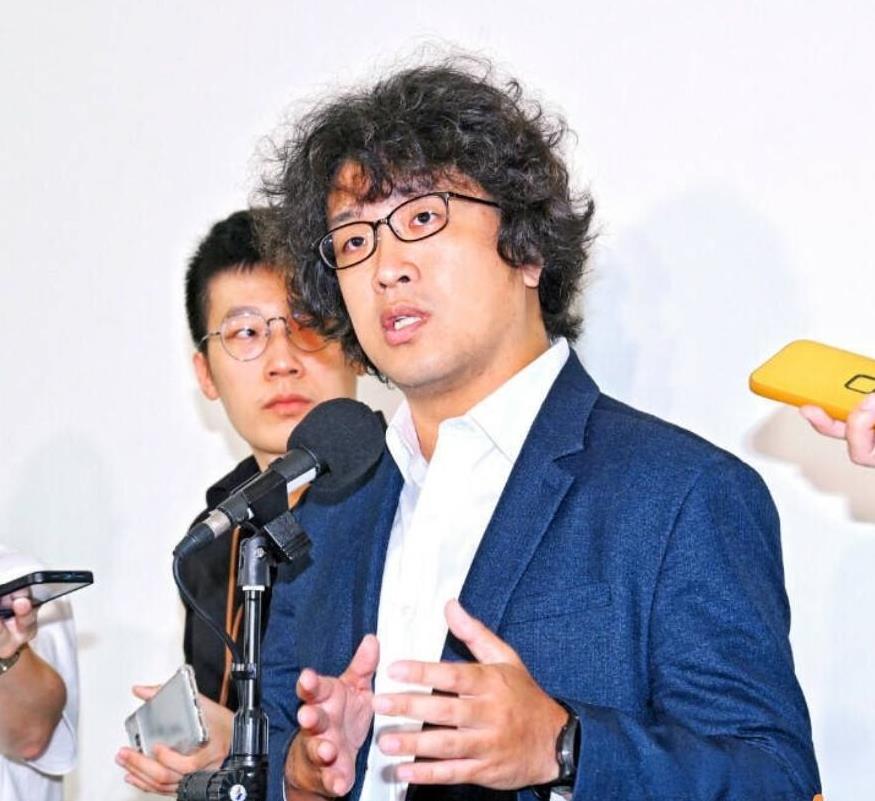 沈伯洋出言不逊，对我们进行嘲讽！11月10日，沈伯洋撂话称，中国施压一直都存在，