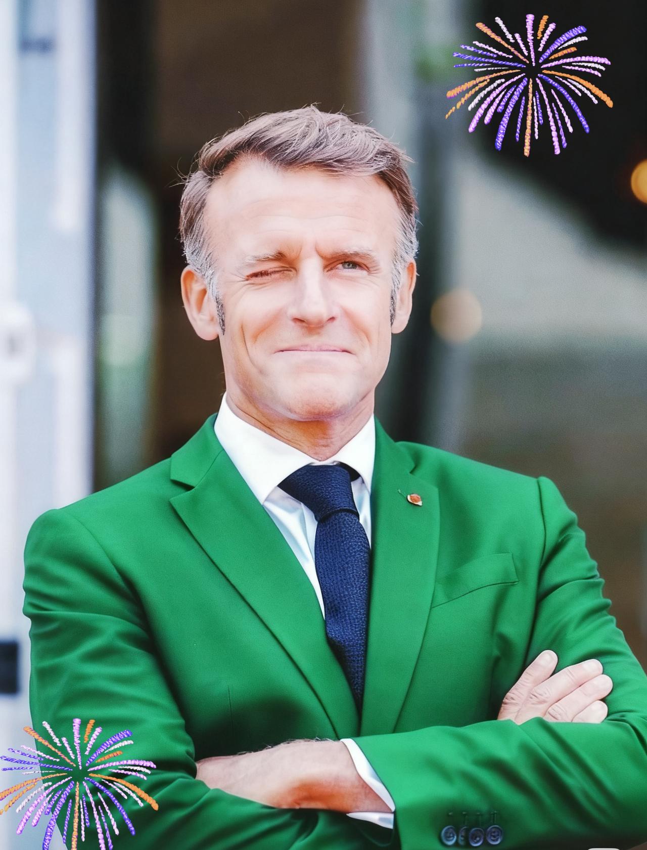 马克龙当初那是何等的意气风发，“敢动敖德萨就是跟北约宣战”。结果呢？俄军的导