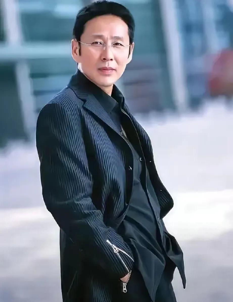 陈道明一语惊醒梦中人！人生走到最后，最亲的竟不是子女、老伴，而是自己！