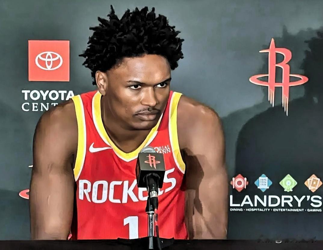 阿门终于说出了大实话：上赛季我不配入选最佳防守阵容，以后想每年都能入选！火箭