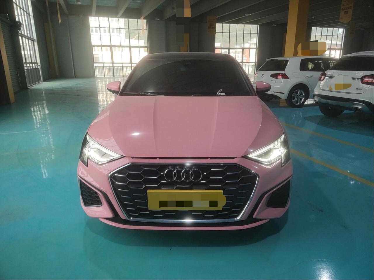 奥迪A3新车跌至10万，三年前的二手A3怎敢卖13万？前两天验了一台奥迪A3，