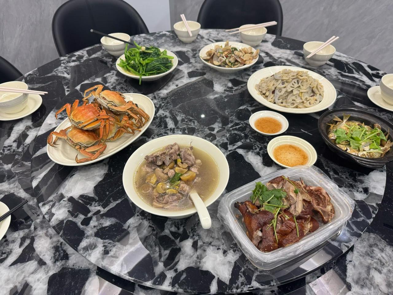 经常做饭的人，一定要收藏这35个小技巧:1、蒸饺子15分钟，蒸包子20分钟。