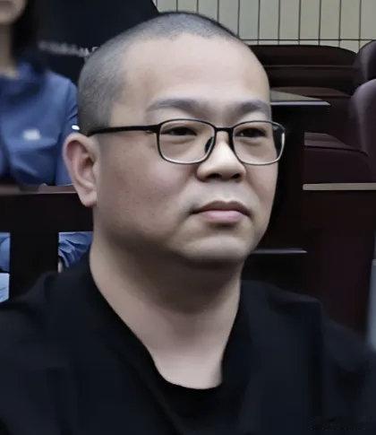 因为贪污超过11亿，原中国华融国际控股有限公司总经理白天辉，今天被执行死刑。