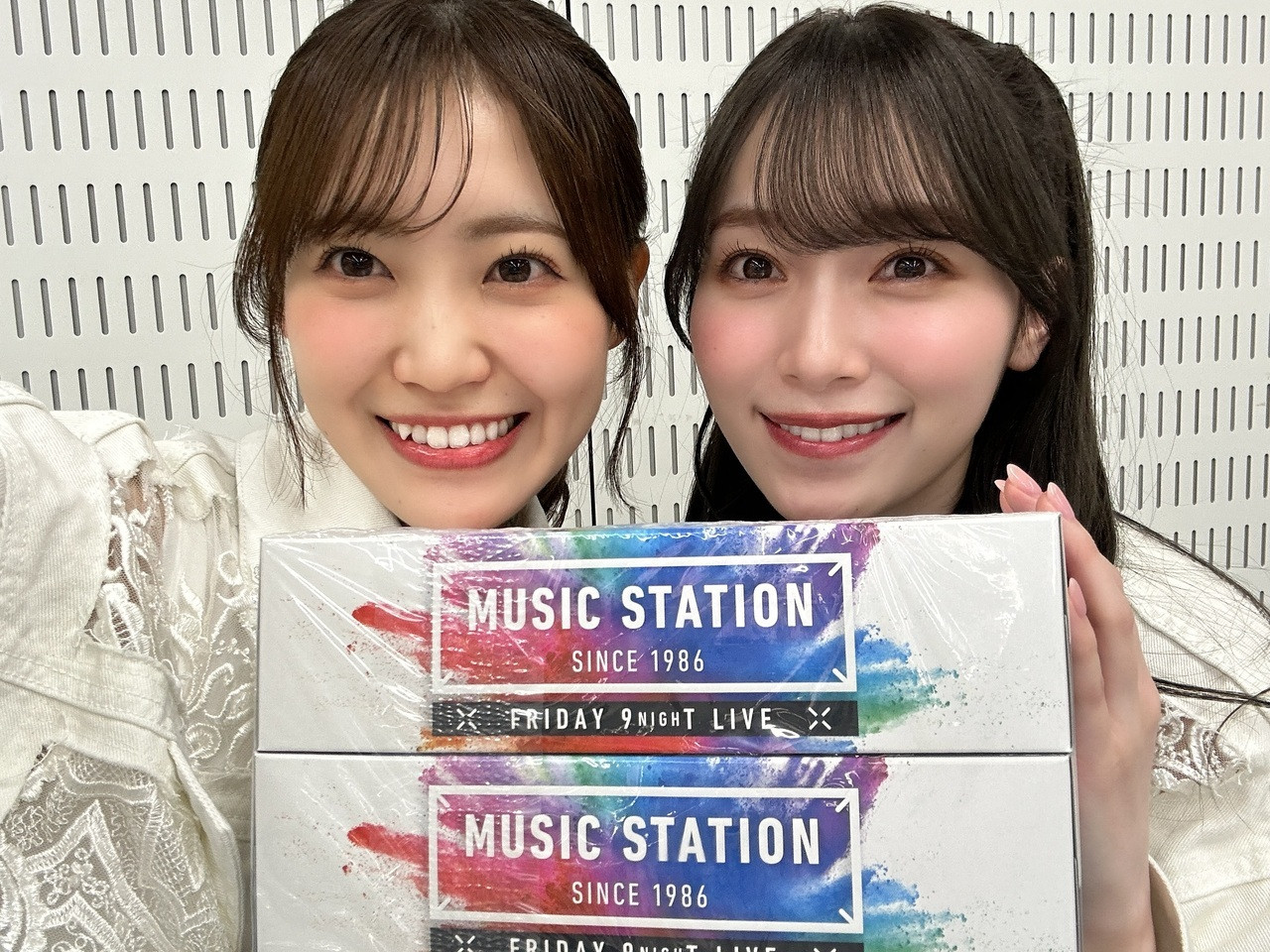 里奈「この前お昼にマックを幸せいっぱい食べました。チーズてりたまとマックチキンと