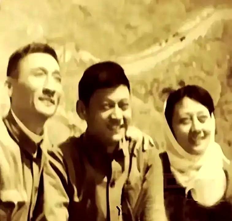 800万综艺合同递到面前，王晓棠看了一眼，推了回去，只说了两个字：“不去。”