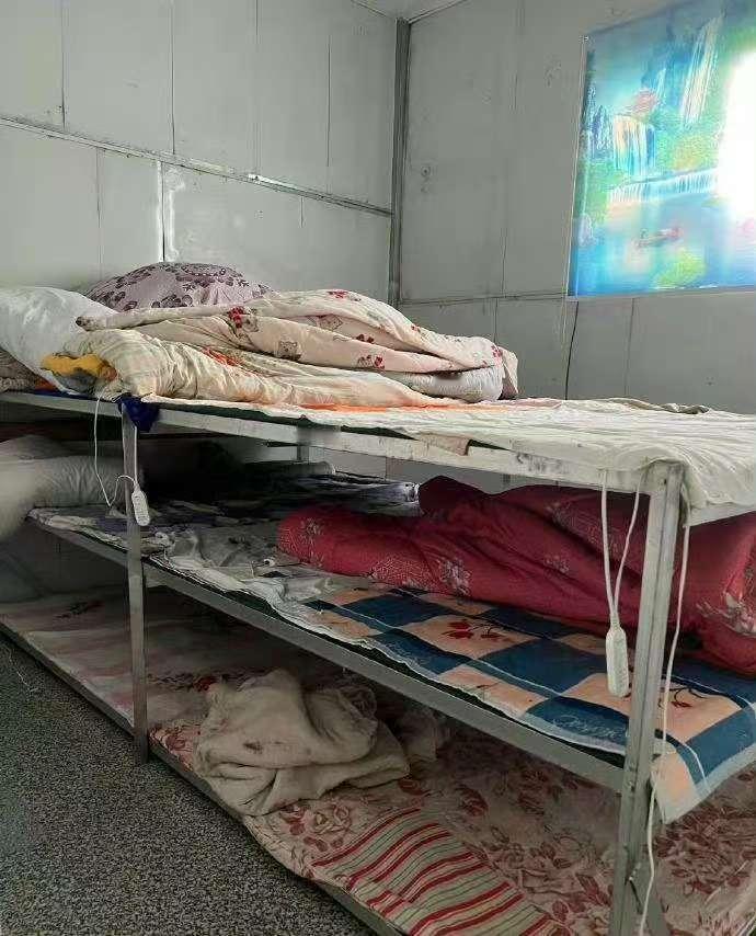 妈妈以为的住宿条件是这样的