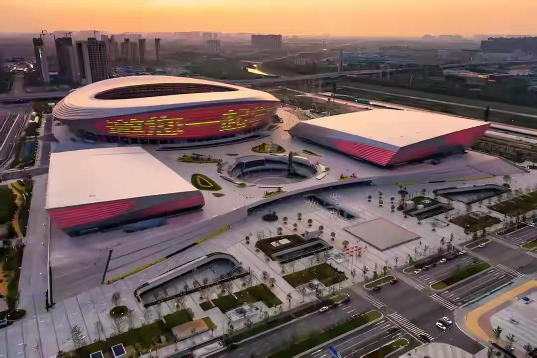 郑州怎发展，谁主导？把东绕城高速以东也交给省直管，发展思路需沟通！郑州航空港区本