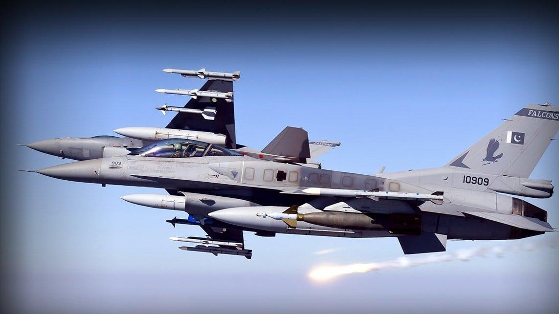 巴基斯坦空军反击印度,大杀四方,英媒评价:无可争议的天空之王