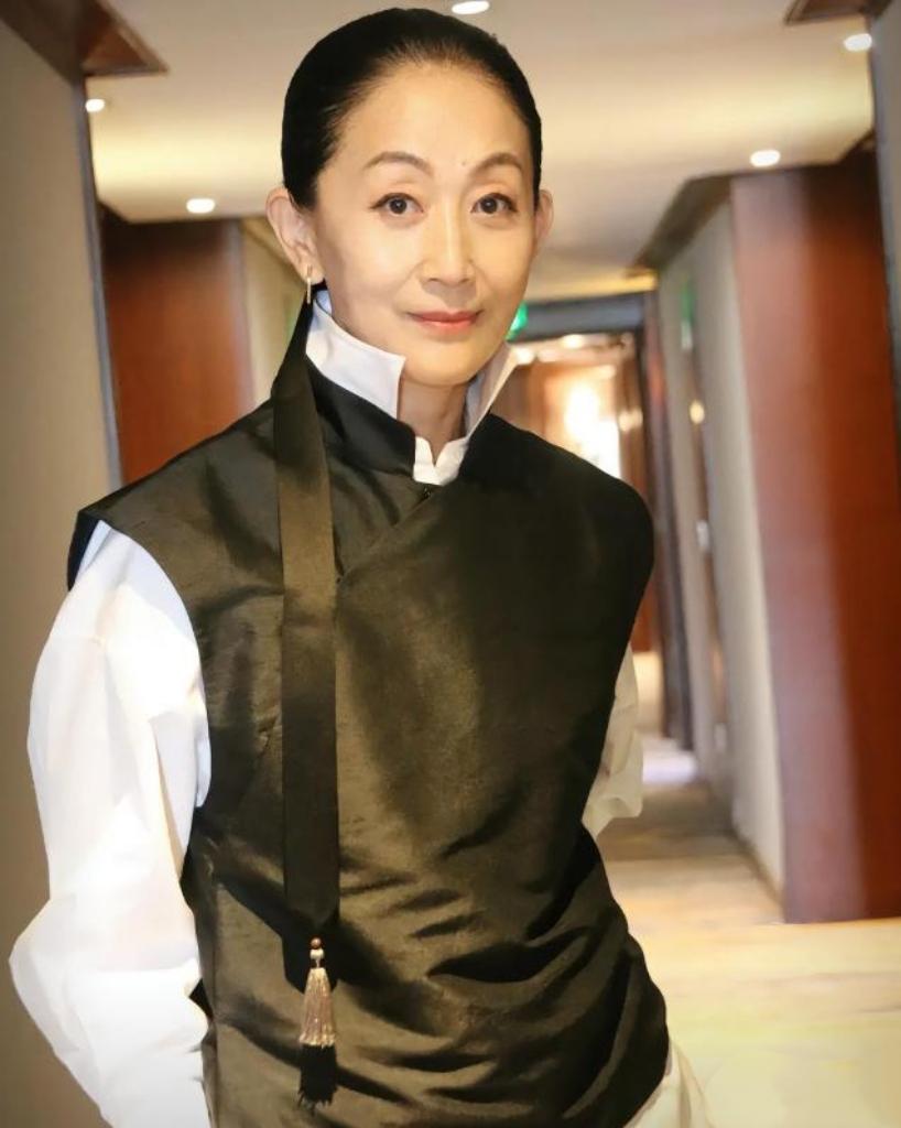 172cm仅86斤！陈瑾20年不吃米饭，骨密度竟像70岁老人近20年几乎不