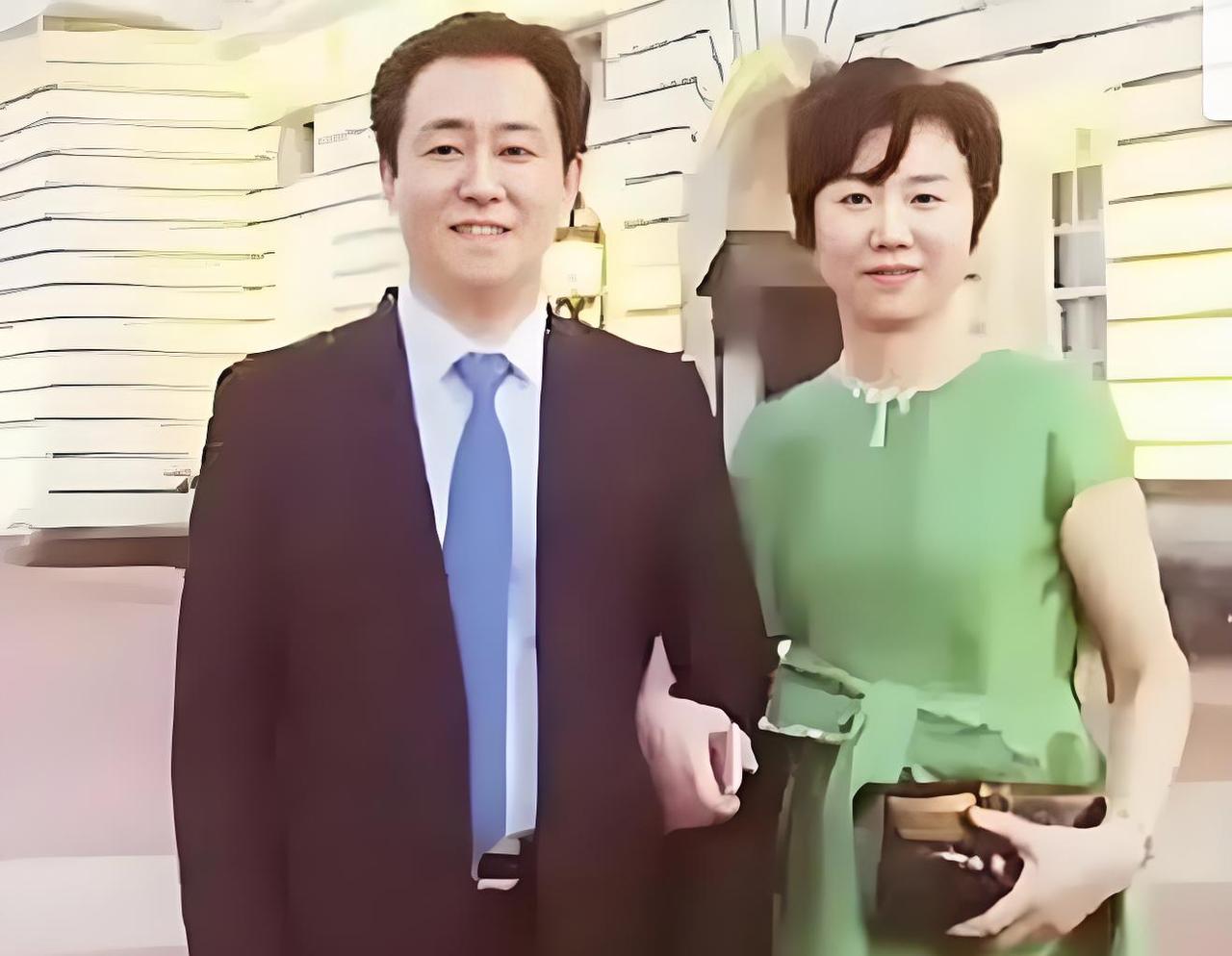 我不关心许家印会不会判刑，也不关心恒大高管会不会判刑，我只关心丁玉梅会不会判刑，