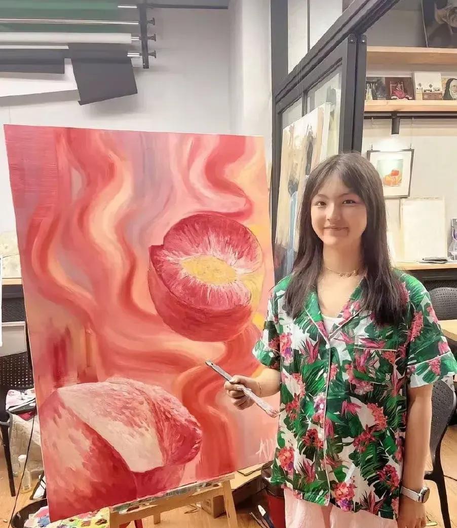 有人拿小S二女儿Lily和李湘的女儿王诗龄比，说两个孩子的绘画造诣王诗龄略胜一筹
