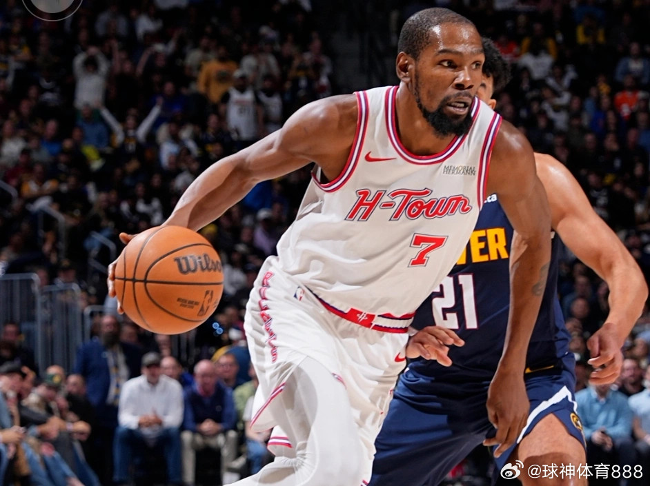 杜兰特已得32174分，还要多久才能超越乔科？说出来你别不信37岁的凯文-杜兰特