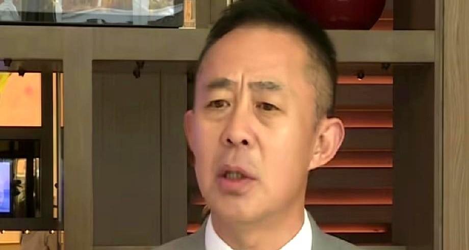 张一山2025年靠独角戏彻底翻盘了2020年他演《鹿鼎记》被群嘲，豆瓣2.5