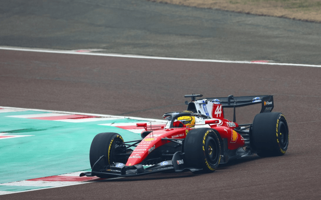 汉密尔顿: 希望体验干燥条件下的赛车;理解能量部署很重要