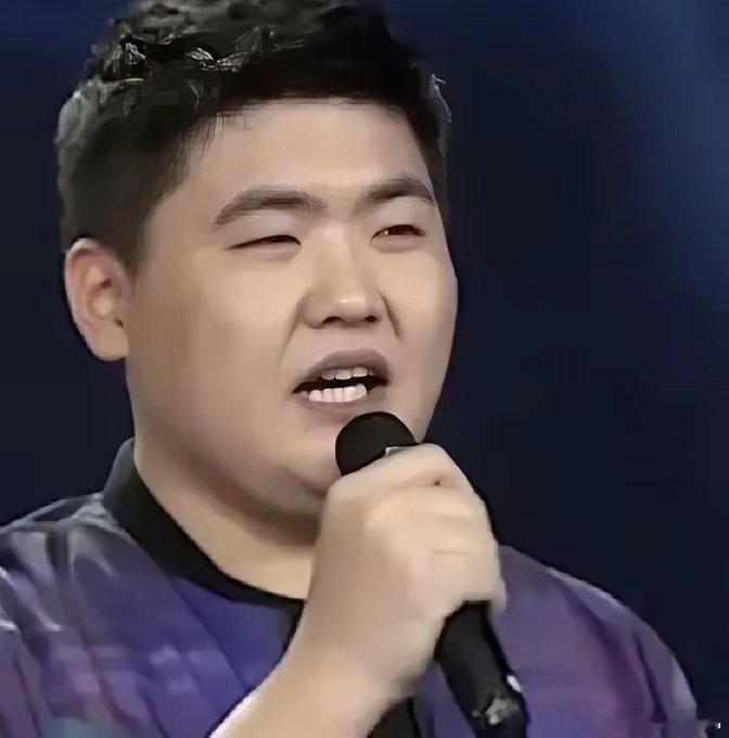 儿子考中戏新疆班，她一句话全网炸锅前天闫学晶直播里那句“新疆班分低，我儿子报了”