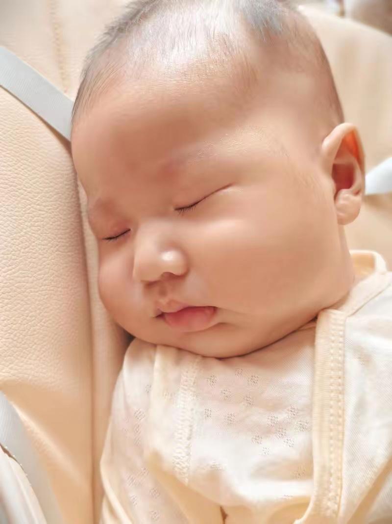 这力度真的有点吓人，刚才看到医保局发话，2026年起生孩子彻底零自付。也就是说