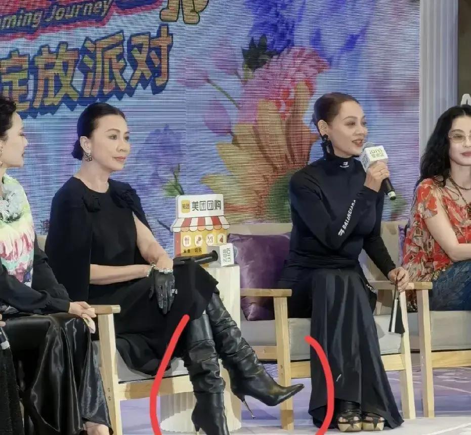 洁癖到窒息！刘嘉玲连话筒都嫌脏梁朝伟亲口爆料：刘嘉玲去录综艺，随身带酒精喷壶