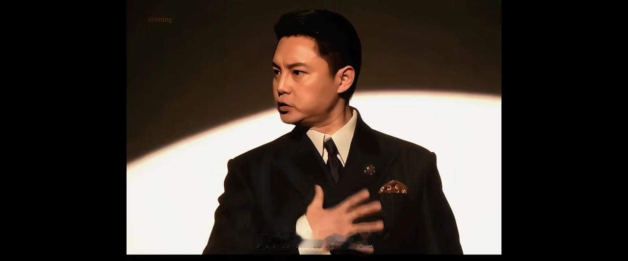 尹正演日本人演到骨子里，现在，他在综艺里亲手撕掉了这张面具。你刷到他的脸，大脑