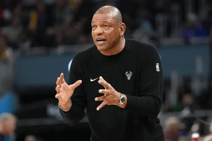 NBA果然是奇迹频发的地方，老里证明了只有你想不到，没有他做不到！常规时间40