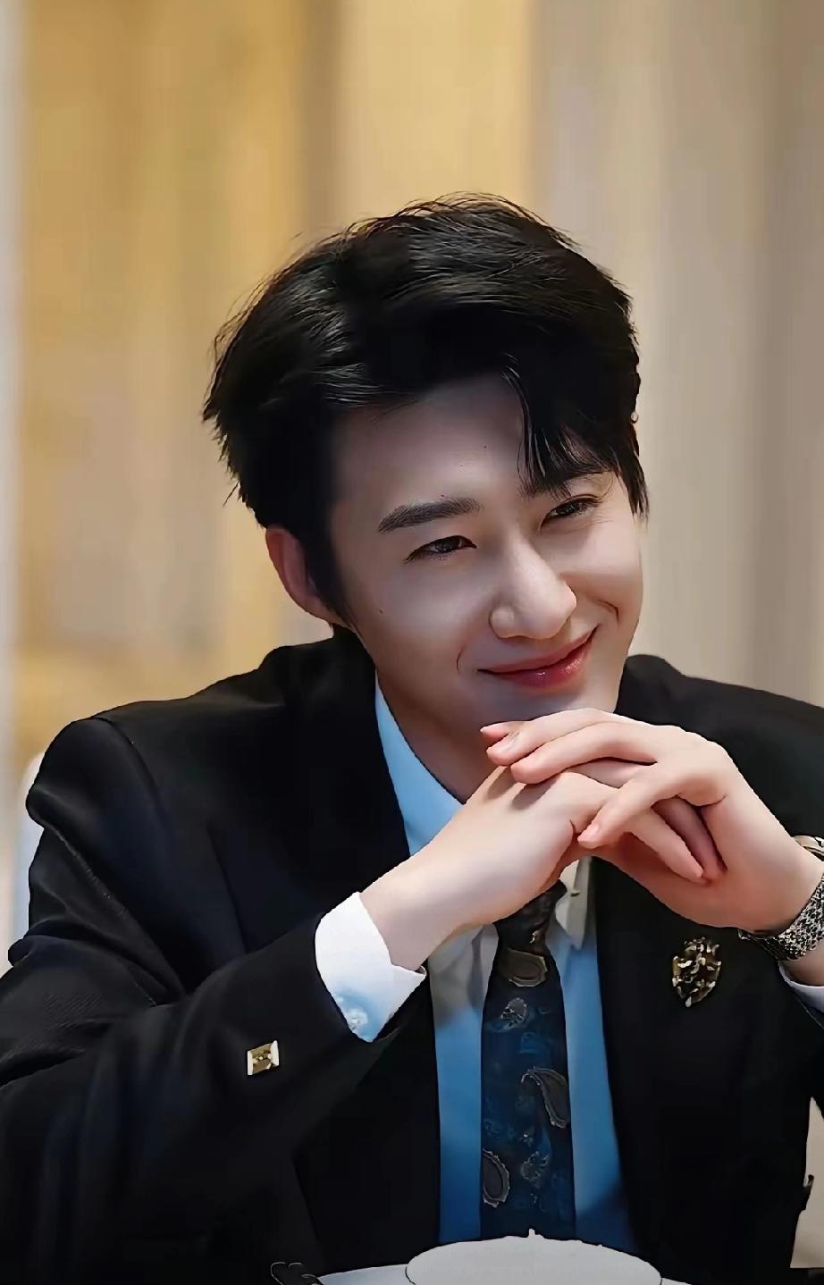 短剧演员集体退场：AI来袭，横店七成群演变外卖员短剧演员迎来集体消