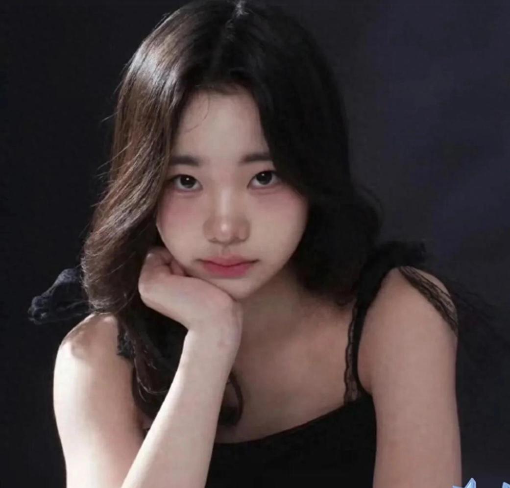 小S三个女儿，个个都了不得，“护姐狂魔”许老三正式上线，自称已经是豪门。2月