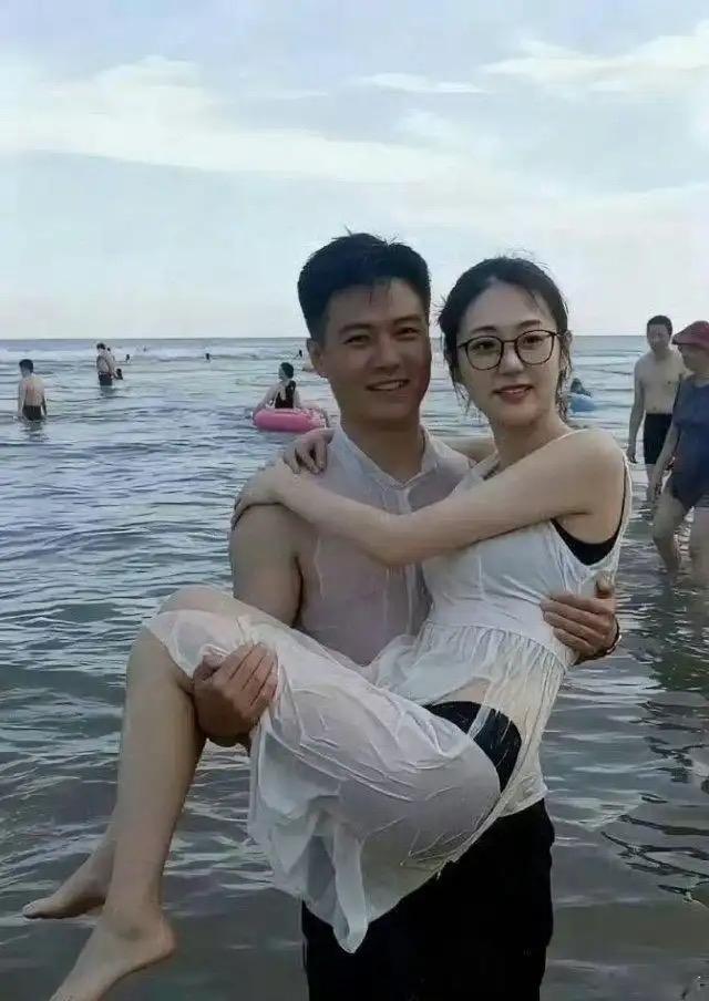 如果我是这个男的，天天少吃一顿饭都行[笑着哭]