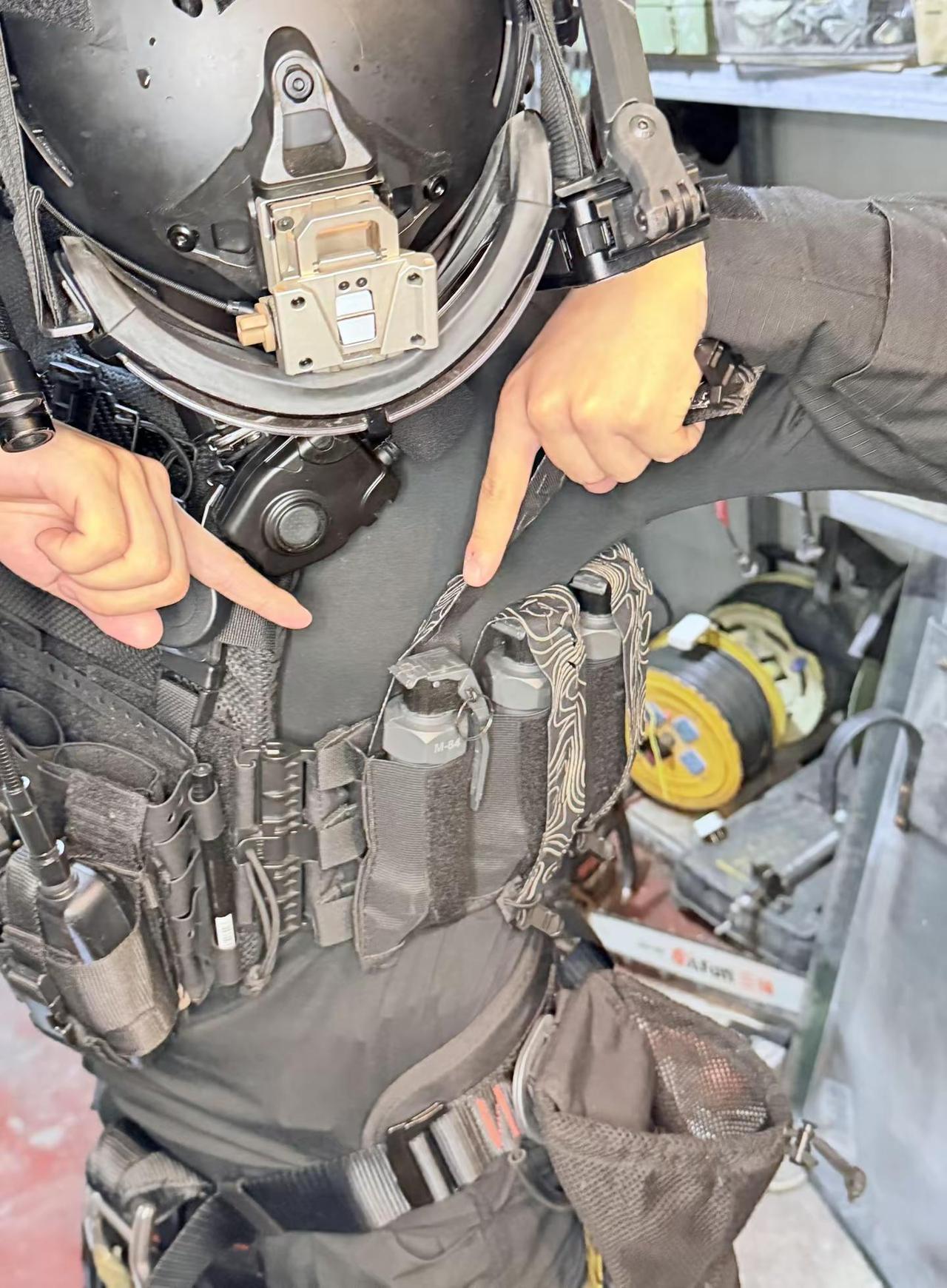 展示肋骨。战术装备战术背心战术战术博弈射击手游