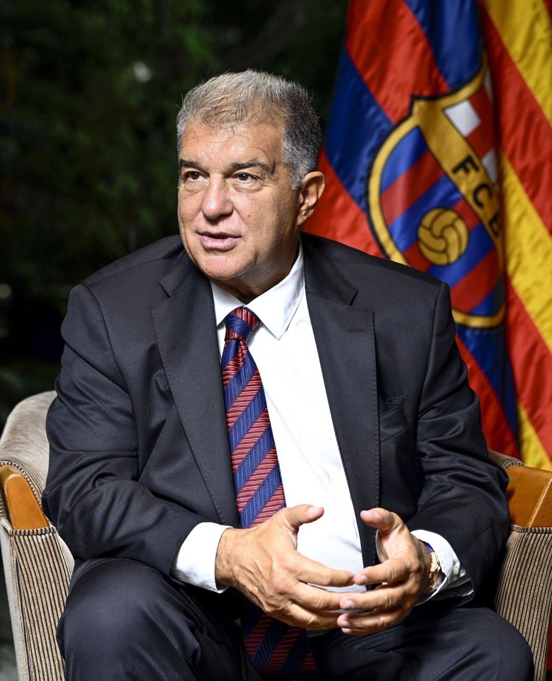 🎙拉波尔塔在采访中谈到梅西夜访诺坎普：“我并不知晓他会来，但诺坎普永远是他的家