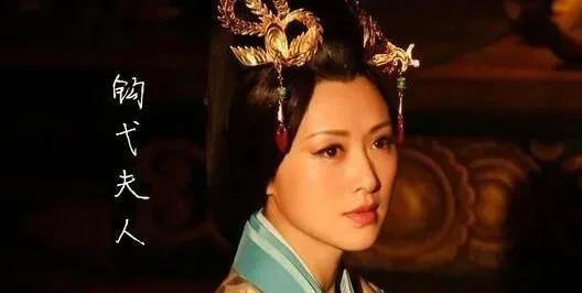 公元前88年，钩弋夫人刚侍寝完68岁的汉武帝，准备睡下。谁料，汉武帝突然脸色一变