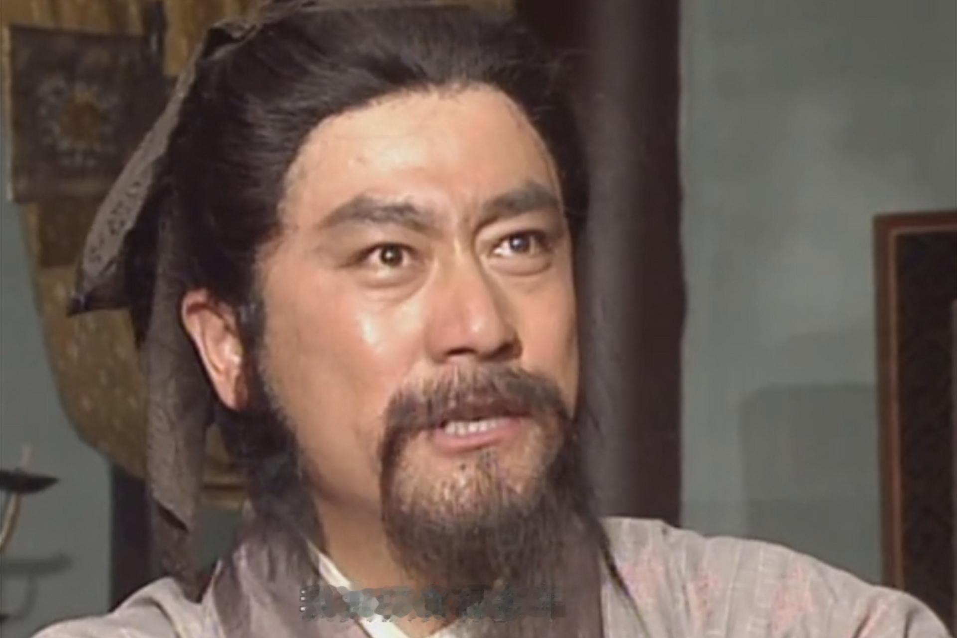 223年刘备病逝白帝城，曹魏朝堂一片庆贺，唯独降将黄权当众落泪。消息传到洛阳，文