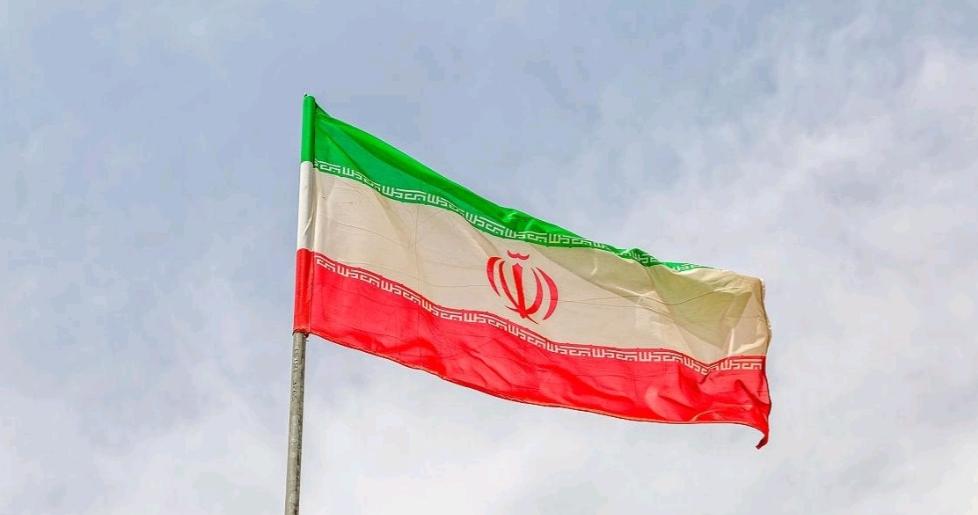 伊朗还是非常的明智！炸沙特美军基地，炸科威特美军基地，炸伊拉克美军基地，炸巴