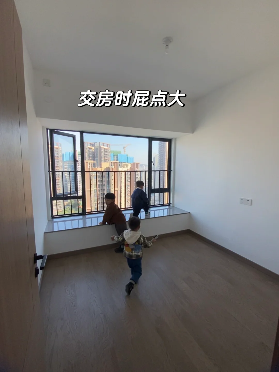 幸亏没听劝，小卧室还得这样装更实用呀❗️