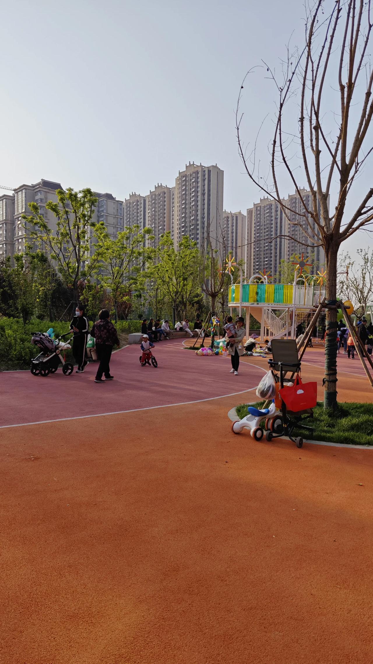 对高考生的建议1.考前一天停止刷难题怪题，回归课本例题和真题里的基础题。